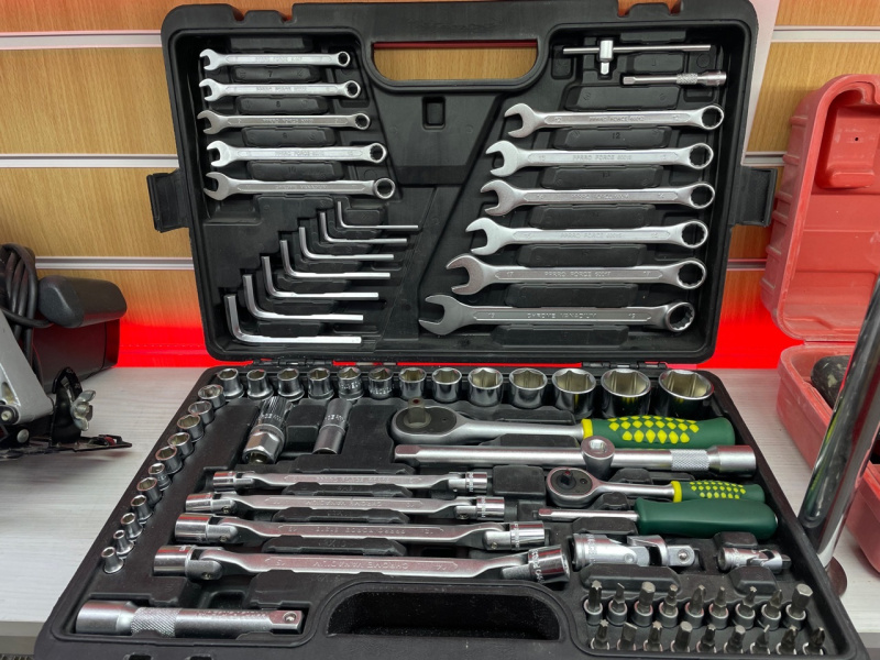 Набор инструментов Force 76PCS