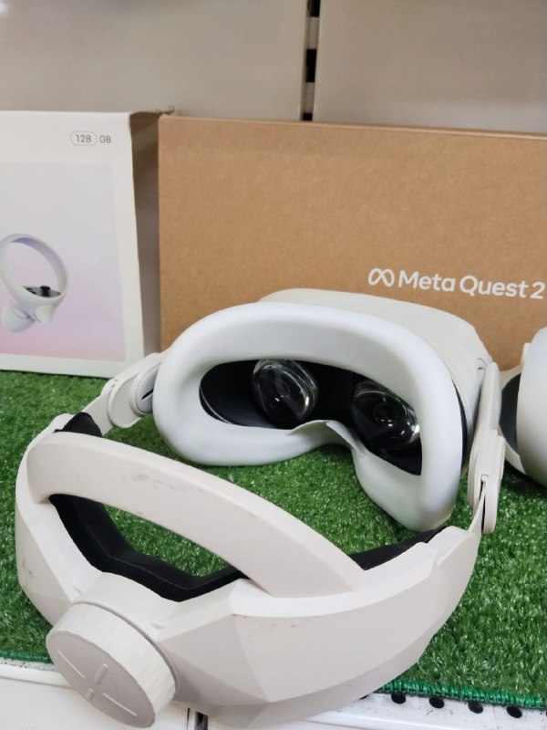 Очки виртуальной реальности Oculus META QUEST 2