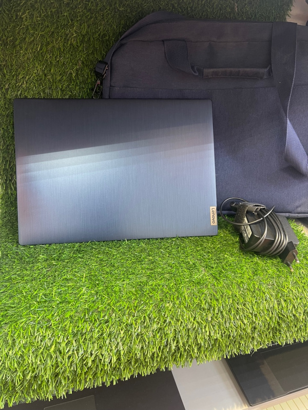 Ноутбук Lenovo IdealPad3