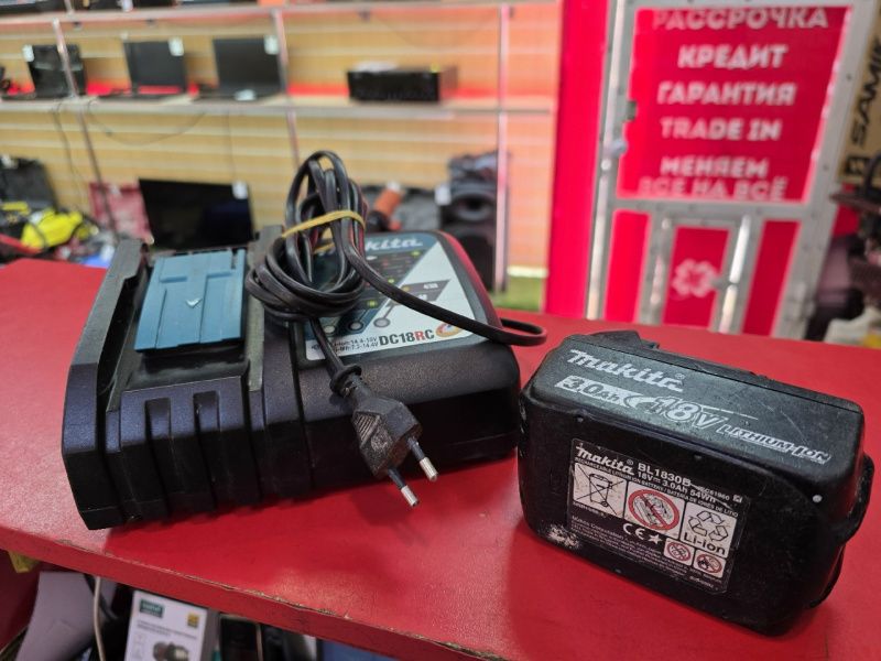 АКБ Makita 18v 3.0 + ЗУ DC18RC